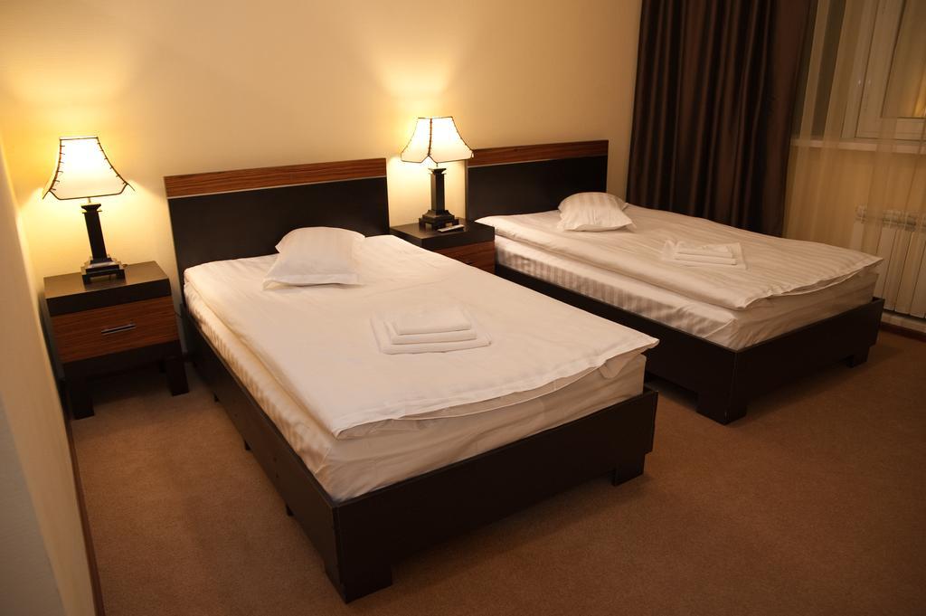 Hotel ArtAstana Habitación foto